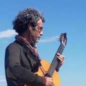Ziic Zaac – Musicien 100% acoustique : funk, jazz, bossa